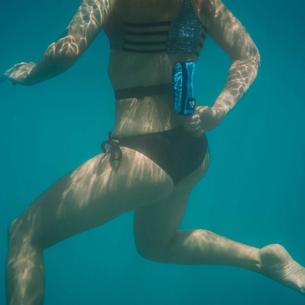 Restube Beach Inflatable Buoyancy Belt - Jellyfish Extra Image 3